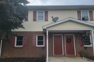 691 Center Dr, Chambersburg, PA 17202 - Photo 1