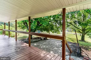 10624 Scenic View Dr, Greencastle, PA 17225 - Photo 16