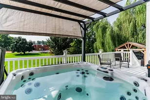 1046 Alandale Dr, Chambersburg, PA 17202 - Photo 24