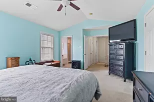 1046 Alandale Dr, Chambersburg, PA 17202 - Photo 14