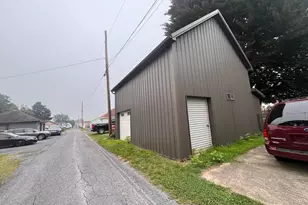 554 E Liberty St, Chambersburg, PA 17201 - Photo 12