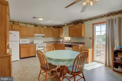 12602 Carol Avenue, Greencastle, PA 17225 - Photo 8