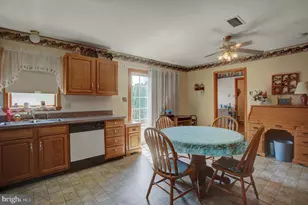 12602 Carol Ave, Greencastle, PA 17225 - Photo 10