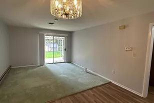 1186 Westgate Dr, Chambersburg, PA 17201 - Photo 4