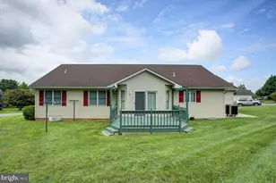12920 Spring Aire Cir, Waynesboro, PA 17268 - Photo 44