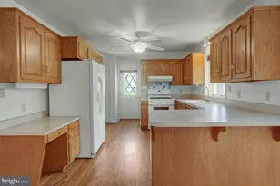 12920 Spring Aire Cir, Waynesboro, PA 17268 - Photo 12