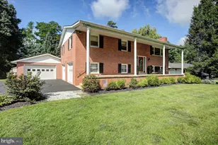 124 Park Pl W, Shippensburg, PA 17257 - Photo 1