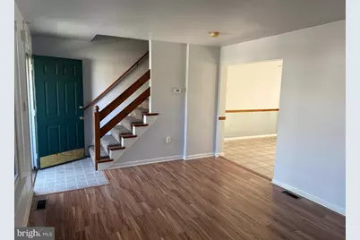 1948 Clinton Avenue, Chambersburg, PA 17201 - Photo 2