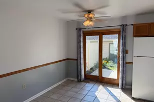 1948 Clinton Ave, Chambersburg, PA 17201 - Photo 4