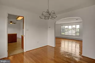 221 Harvest Ln, Chambersburg, PA 17202 - Photo 12
