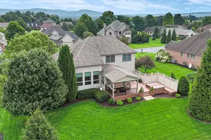 3208 Baltusrol Dr, Chambersburg, PA 17202 - Photo 2