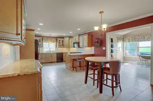 3208 Baltusrol Dr, Chambersburg, PA 17202 - Photo 32