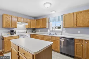 11375 Nicole Dr, Greencastle, PA 17225 - Photo 10