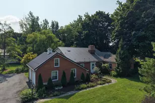 780 S Allison St, Greencastle, PA 17225 - Photo 2