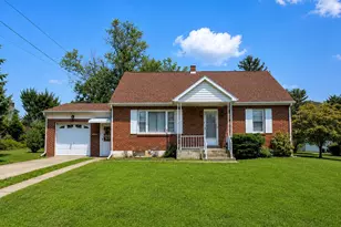 431 W 6th St, Waynesboro, PA 17268 - Photo 1