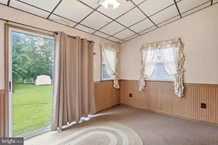 431 W 6th St, Waynesboro, PA 17268 - Photo 4
