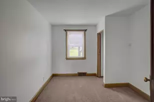 15696 Pennsylvania Ave, State Line, PA 17263 - Photo 12