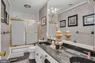 6075 Fairway Dr W, Fayetteville, PA 17222 - Photo 12