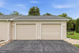 155 Camelot Dr, Chambersburg, PA 17202 - Photo 44