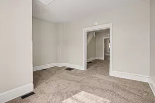 33 S Franklin St, Chambersburg, PA 17201 - Photo 6