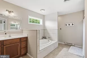 1881 Carrera Dr, Chambersburg, PA 17202 - Photo 28