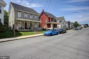232 W W Second St, Waynesboro, PA 17268 - Photo 2