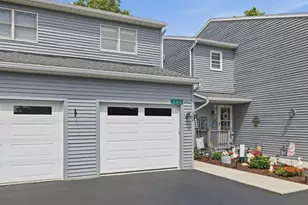 132 Antietam Dr, Waynesboro, PA 17268 - Photo 2