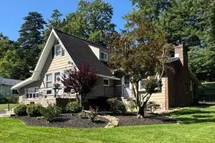 28 Pine Way, Fayetteville, PA 17222 - Photo 2