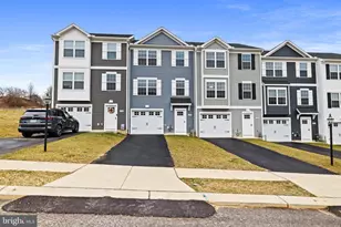 2055 Clinton Ave, Chambersburg, PA 17201 - Photo 1