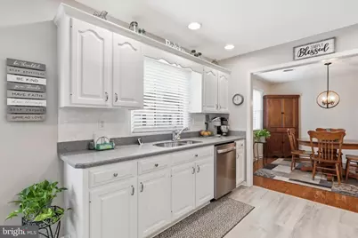 305 Sunbrook Drive, Chambersburg, PA 17201 - Photo 16