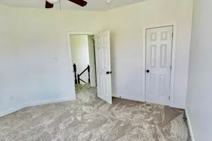 518 Creekside Blvd, Waynesboro, PA 17268 - Photo 34