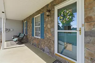 226 Grove Dr, Shippensburg, PA 17257 - Photo 4