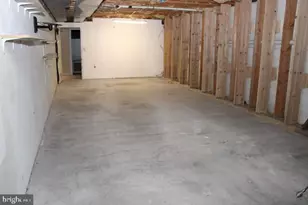 11715 Woodlea Dr, Waynesboro, PA 17268 - Photo 24