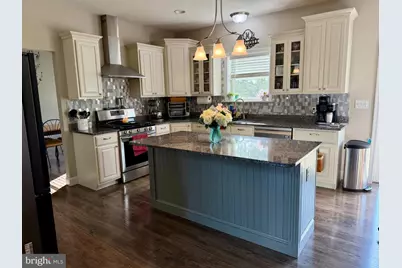 2336 Bodie Island Drive, Chambersburg, PA 17202 - Photo 6