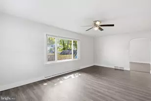 216 High St, Chambersburg, PA 17201 - Photo 4