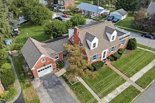 515 Hamilton Ave, Waynesboro, PA 17268 - Photo 1