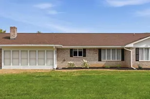 11475 Pine Hill Dr, Waynesboro, PA 17268 - Photo 38