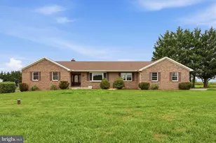 15335 Mercersburg Rd, Greencastle, PA 17225 - Photo 1