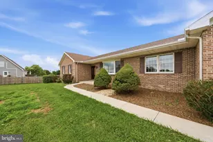 15335 Mercersburg Rd, Greencastle, PA 17225 - Photo 2