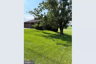 2122 Hillview Drive, Fayetteville, PA 17222 - Photo 2