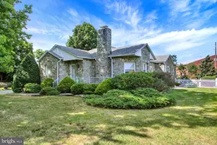 15055 Buchanan Trail E, Blue Ridge Summit, PA 17214 - Photo 2