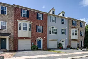 64 Milestone Ct, Chambersburg, PA 17201 - Photo 1