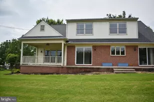 2311 Springfield Dr, Chambersburg, PA 17202 - Photo 10