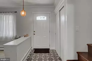 901 E McKinley St, Chambersburg, PA 17201 - Photo 6