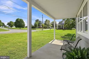 565 Stouffer Ave, Chambersburg, PA 17201 - Photo 6