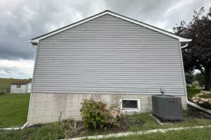 12657 Carol Ave, Greencastle, PA 17225 - Photo 6