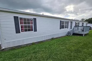 10655 Bailey Springs Ln, Waynesboro, PA 17268 - Photo 2
