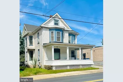208 S Potomac Street, Waynesboro, PA 17268 - Photo 2