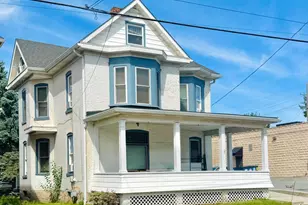 208 S Potomac St, Waynesboro, PA 17268 - Photo 2
