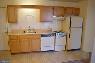 1121 Stanley Ave, Chambersburg, PA 17201 - Photo 6
